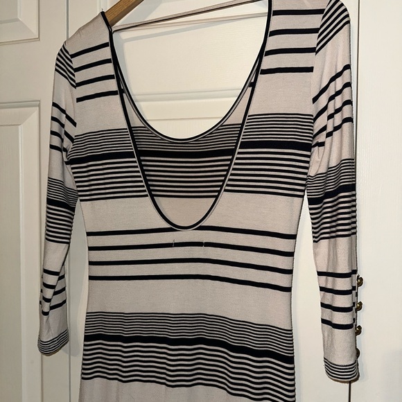 Jealous Tomato 3/4 length sleeve, blue and white horizontal stripe - Picture 2 of 6